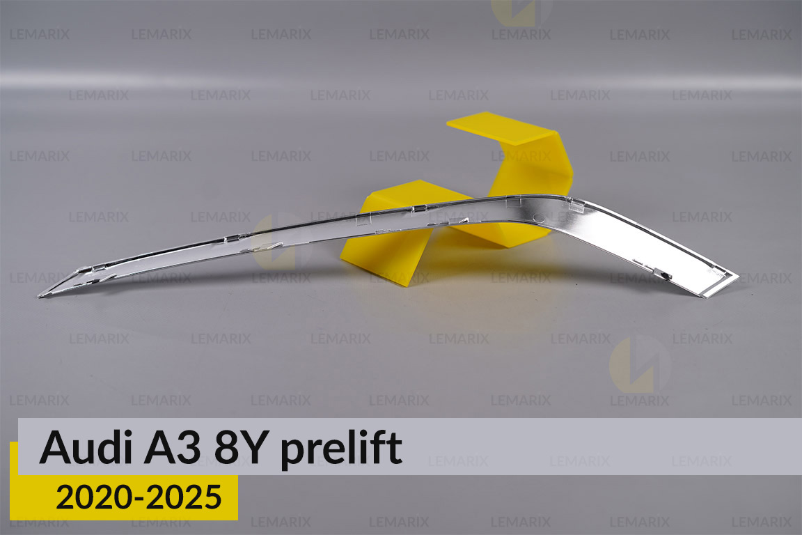 Хромована декоративна маска середня Audi A3 8Y (2020-2025) дорест права