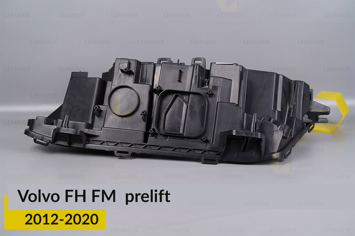 Корпус фари Volvo FH FM (2012-2020) дорест лівий
