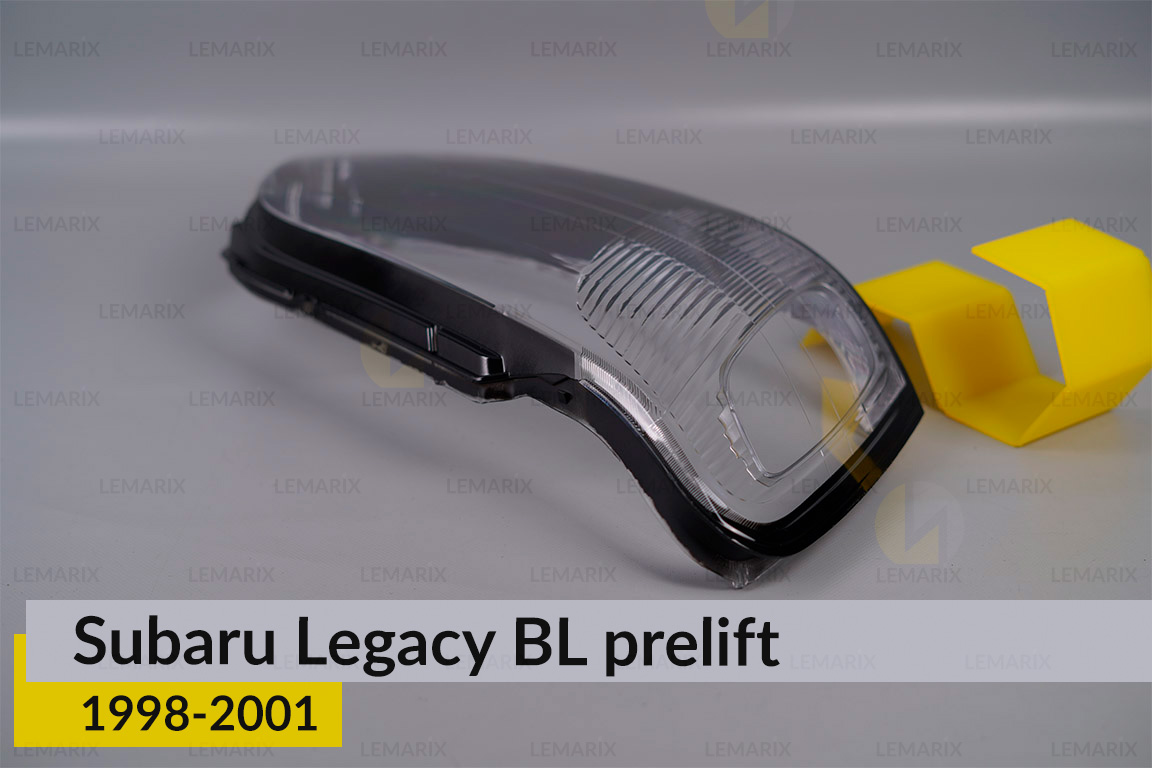 Скло фари Subaru Legacy BL (1998-2001) дорест праве