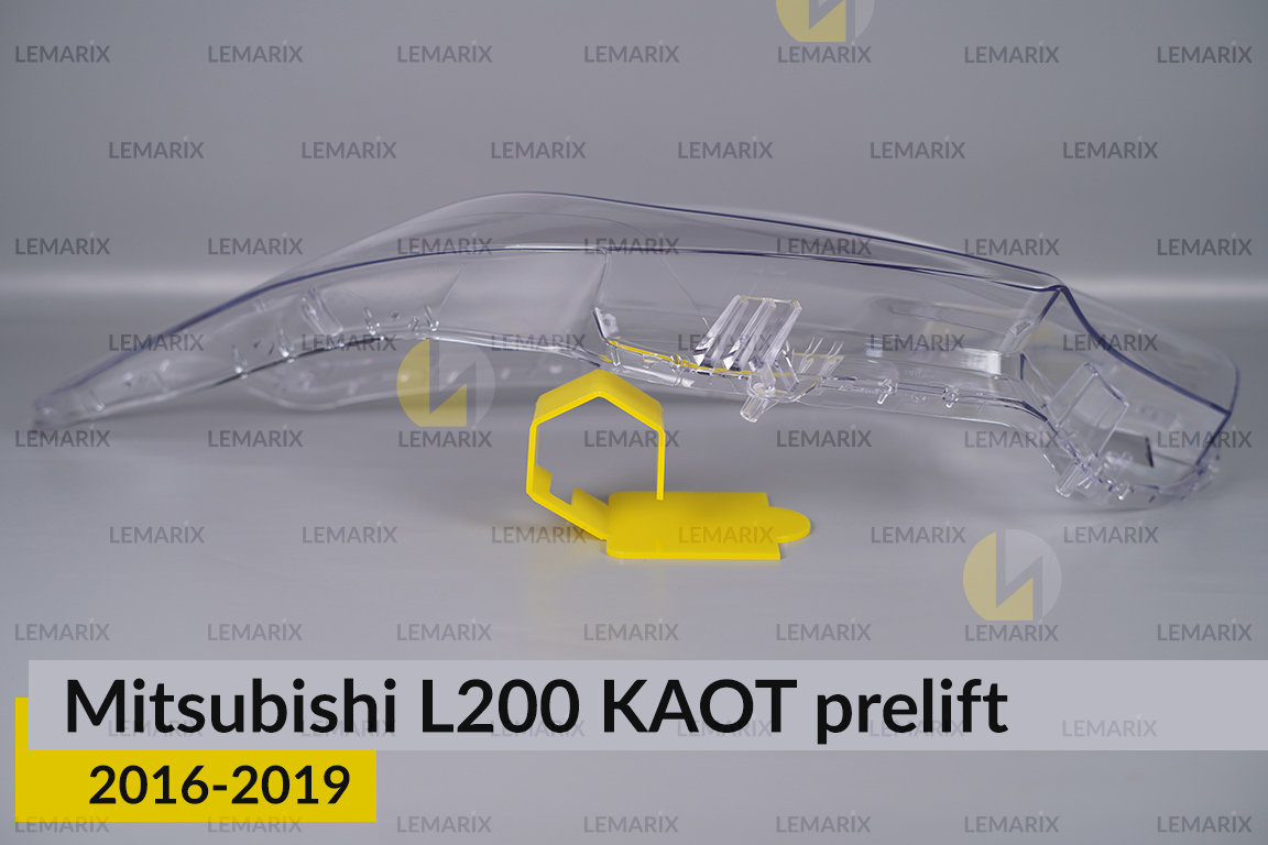 Скло фари Mitsubishi L200 KAOT (2016-2019) дорест праве