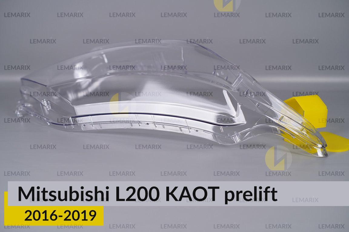 Скло фари Mitsubishi L200 KAOT (2016-2019) дорест праве