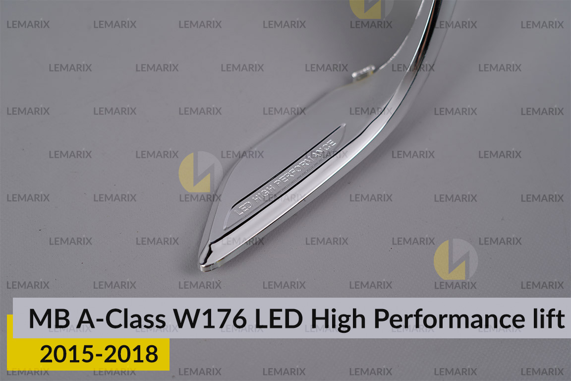 Хромована декоративна маска бокова Mercedes-Benz A-Class W176 LED High Performance (2015-2018) рест ліва