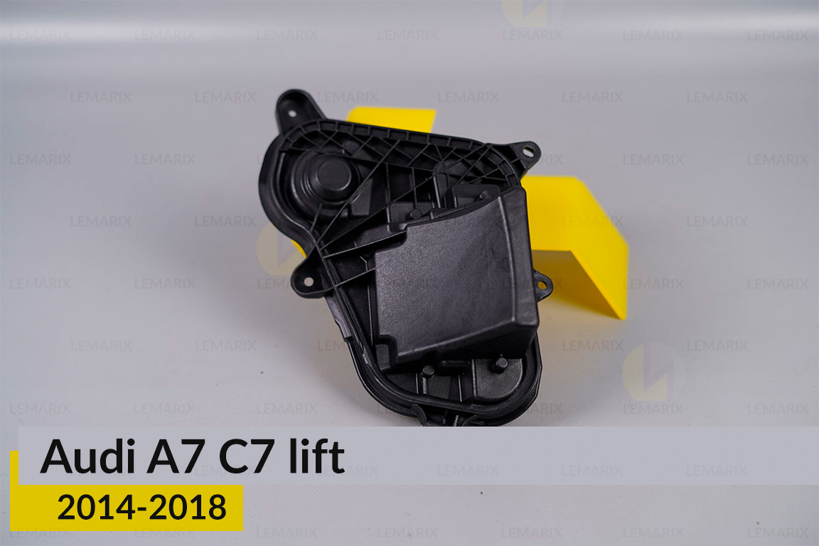 Кришка ковпак заглушка фари Audi A7 C7 (2014-2018) рест права