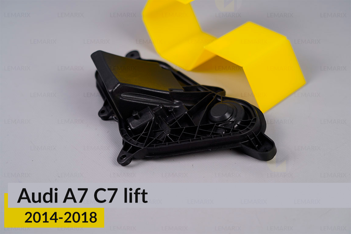 Кришка ковпак заглушка фари Audi A7 C7 (2014-2018) рест права