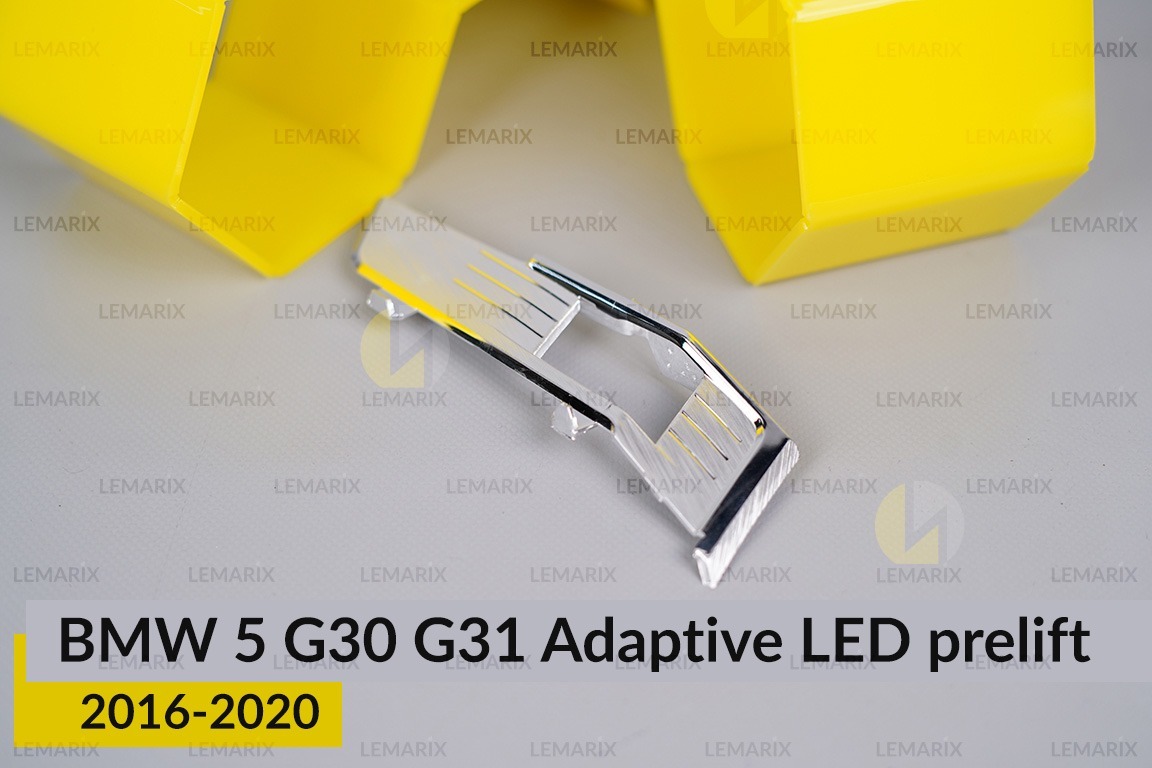 Хромована декоративна маска бокова BMW 5 G30 G31 Adaptive LED (2016-2020) дорест права