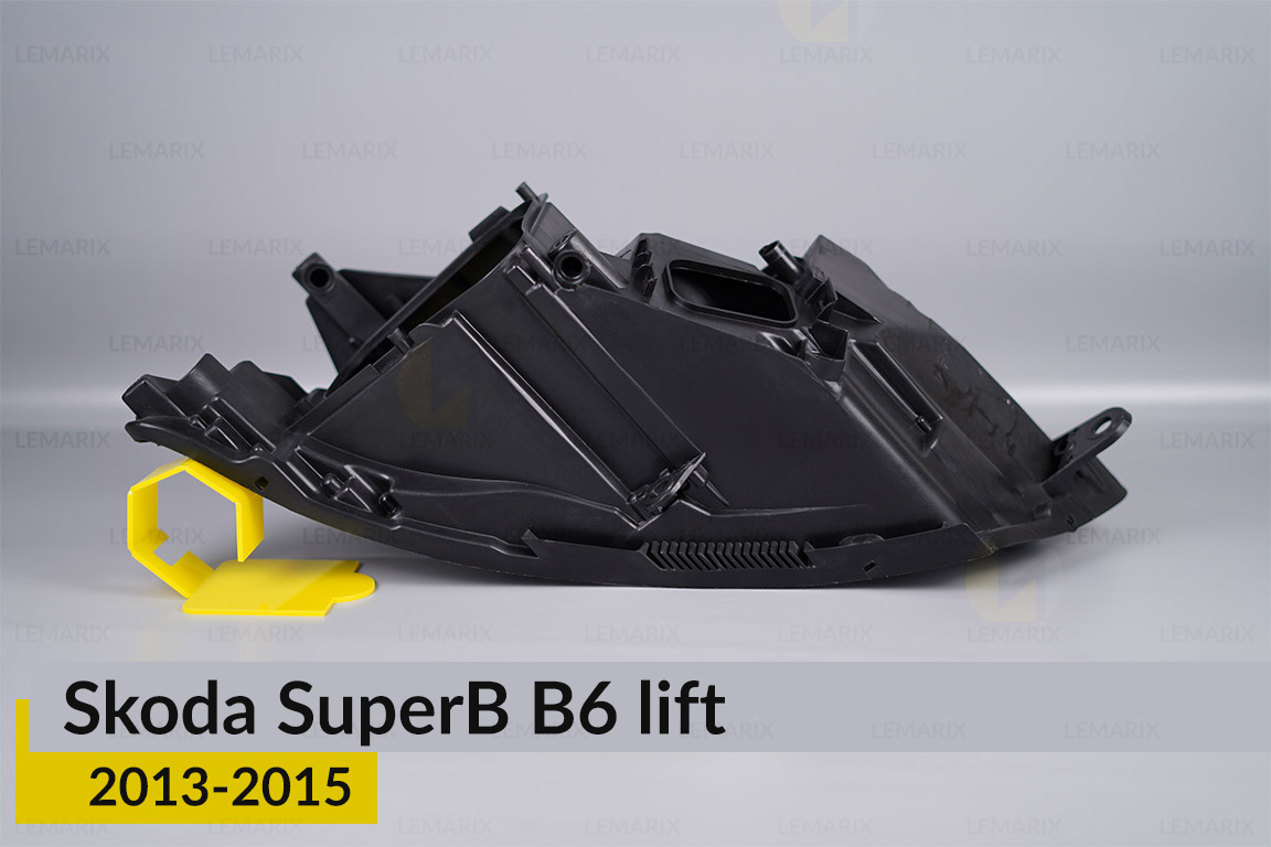 Корпус фари Skoda SuperB B6 (2013-2015) рест правий