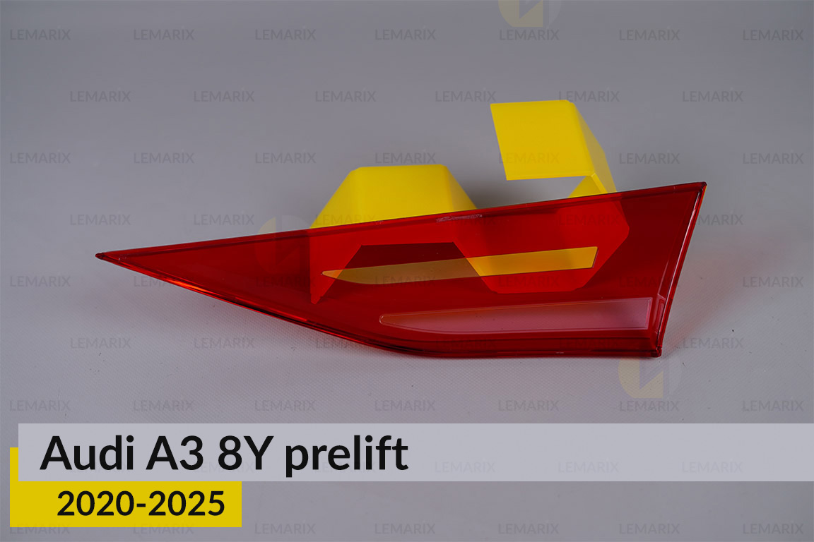 Скло заднього ліхтаря внутрішнє в кришці багажника Audi A3 8Y (2020-2026) дорест ліве