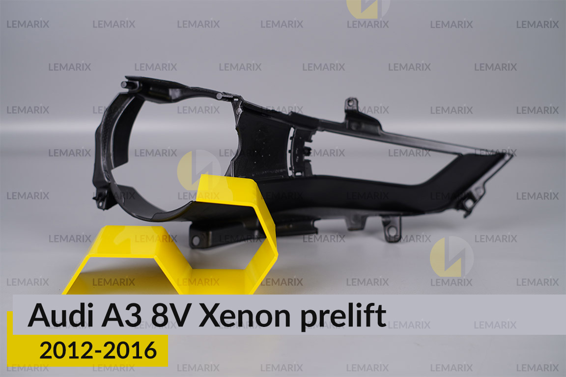 Декоративна маска Audi A3 8V Xenon (2012-2016) дорест ліва