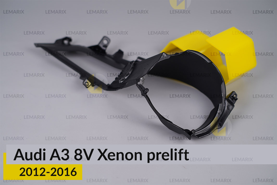 Декоративна маска Audi A3 8V Xenon (2012-2016) дорест ліва