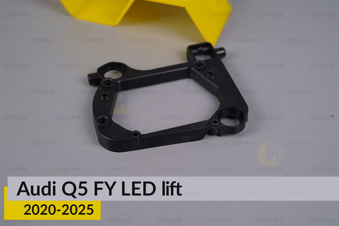 Декоративна рамка лінзи Audi Q5 FY LED (2020-2025) рест ліва