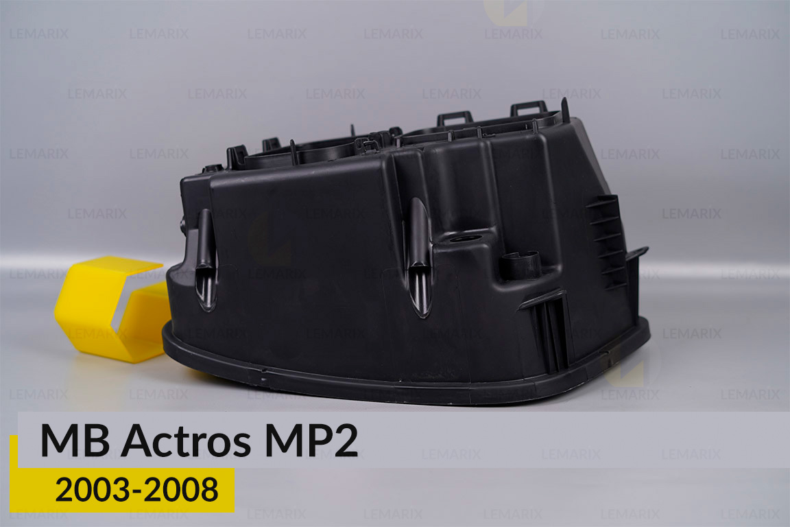 Корпус фари Mercedes-Benz Actros MP2 (2003-2008) правий