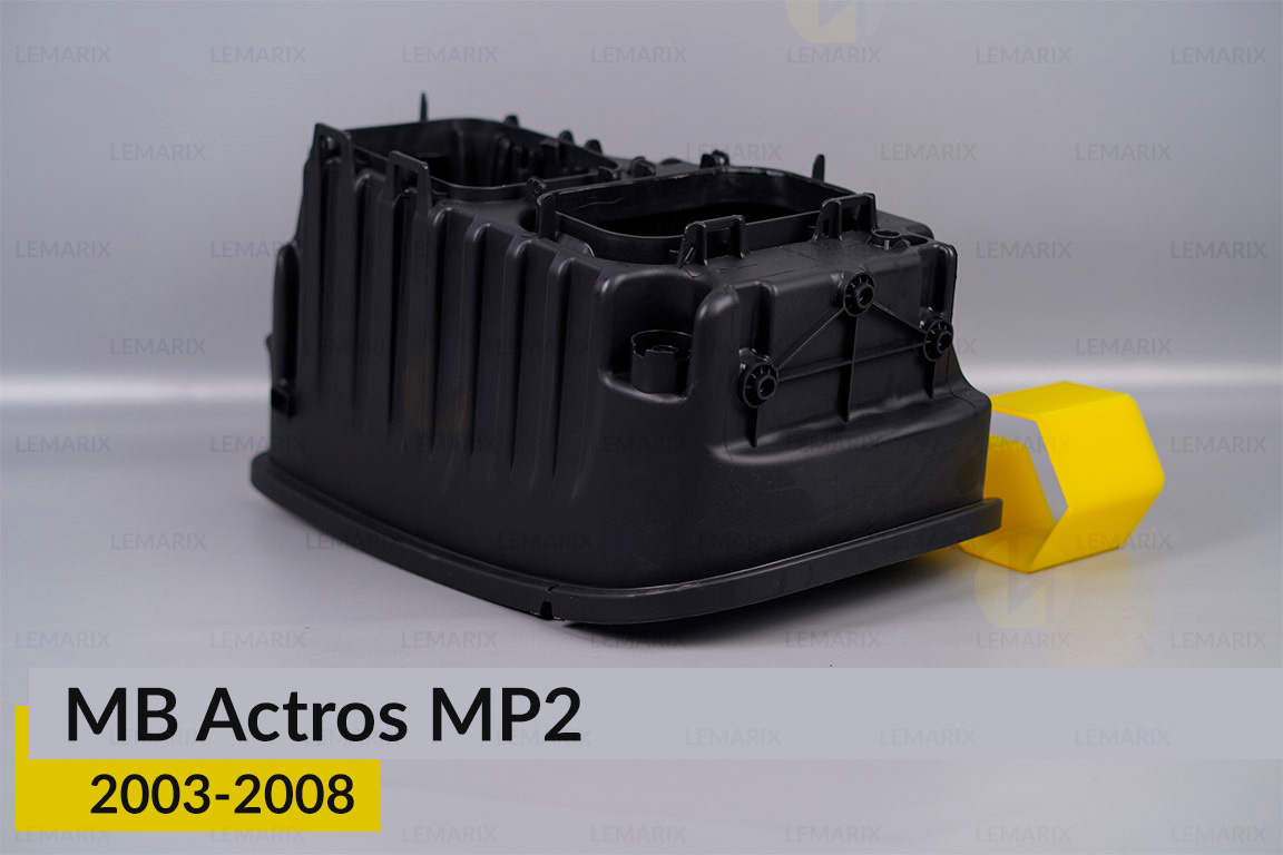 Корпус фари Mercedes-Benz Actros MP2 (2003-2008) правий