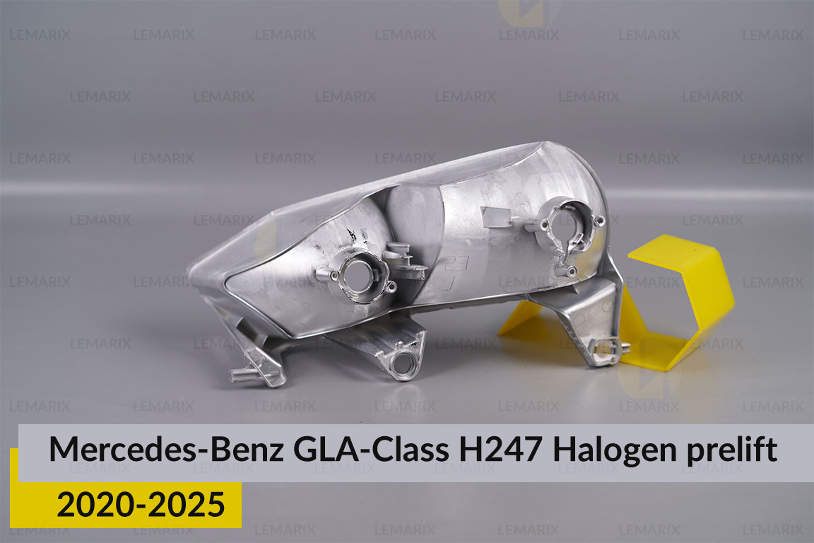 Хромована декоративна маска лінзи Mercedes-Benz GLA-Class H247 Halogen (2020-2025) дорест права