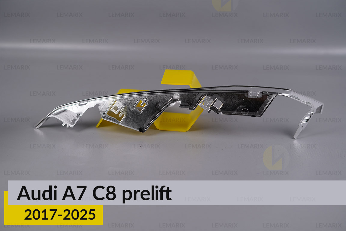 Хромована декоративна маска середня Audi A7 C8 (2017-2025) дорест права
