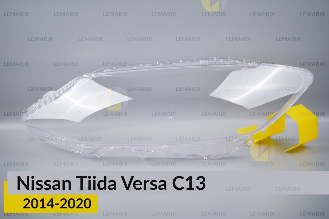 Скло фари Nissan Tiida Versa C13 (2014-2020) ліве