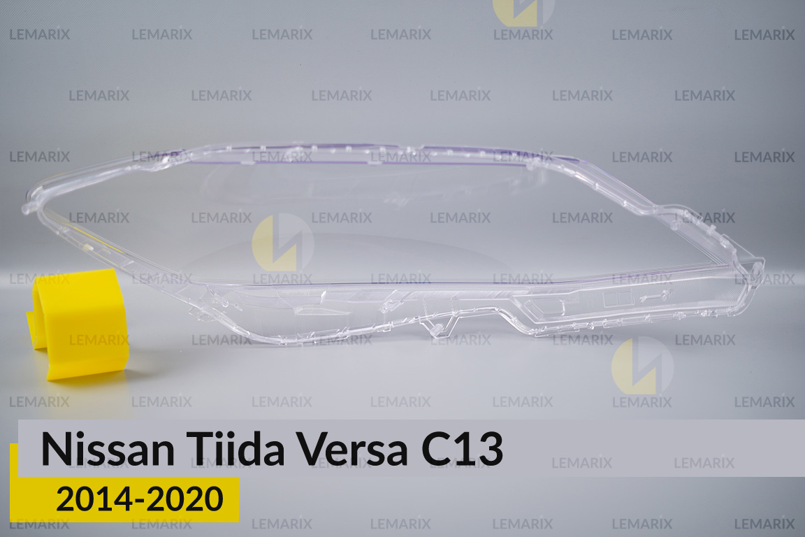 Скло фари Nissan Tiida Versa C13 (2014-2020) ліве