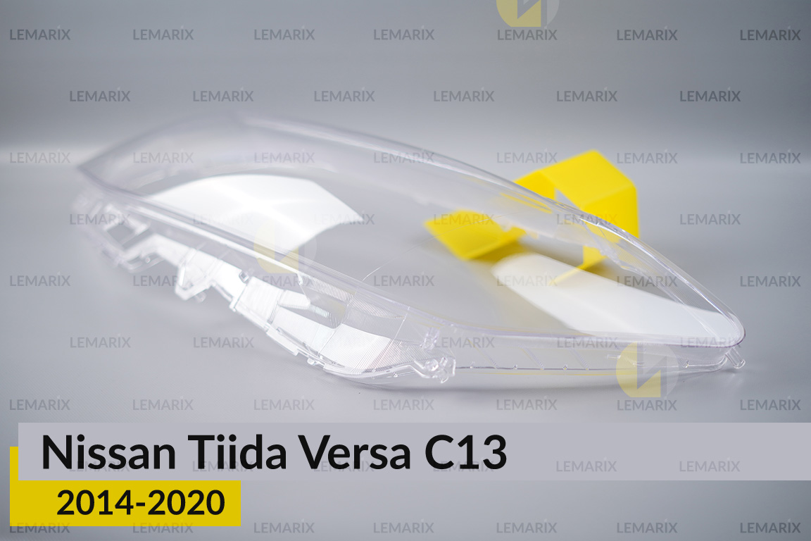 Скло фари Nissan Tiida Versa C13 (2014-2020) ліве