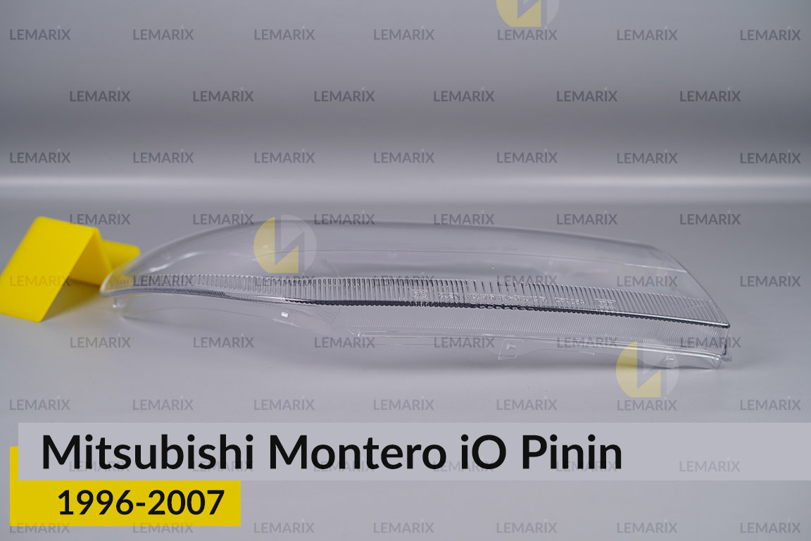 Скло фари Mitsubishi Montero iO Pinin (1996-2007) праве