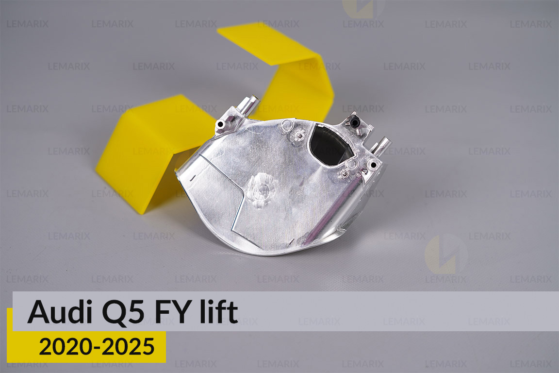 Хромированный абажур фары Audi Q5 FY (2020-2025) рест правый