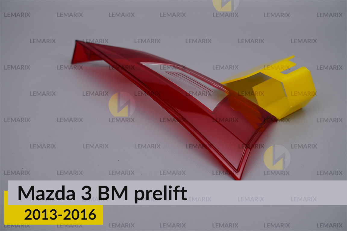 Скло заднього ліхтаря внутрішнє в кришці багажника Mazda 3 BM (2013-2016) дорест ліве