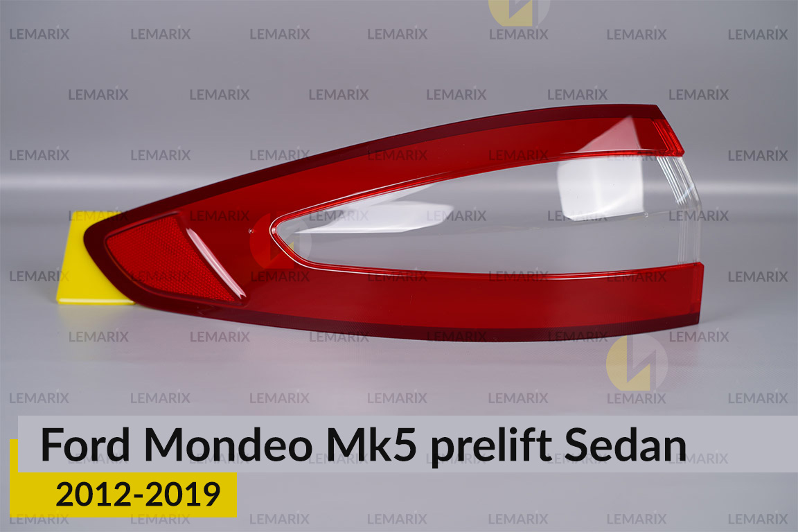 Скло заднього ліхтаря зовнішнє в крилі Ford Mondeo Mk5 Sedan (2012-2019) дорест ліве