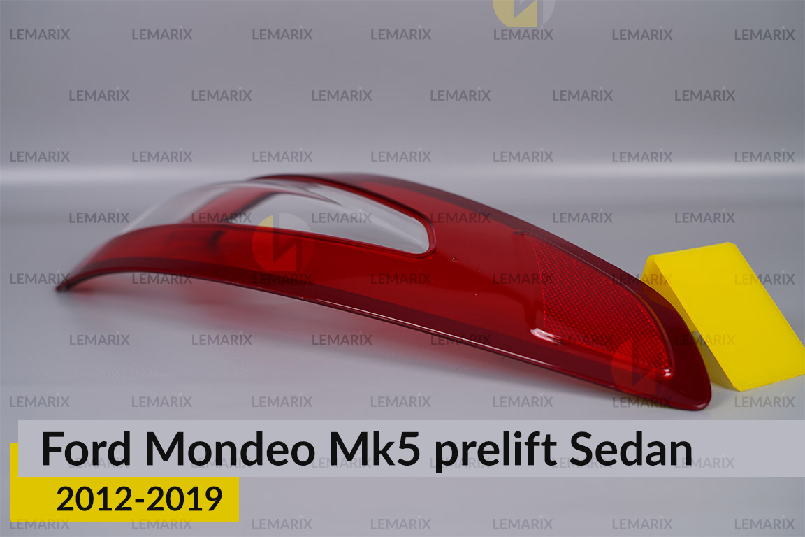 Скло заднього ліхтаря зовнішнє в крилі Ford Mondeo Mk5 Sedan (2012-2019) дорест ліве