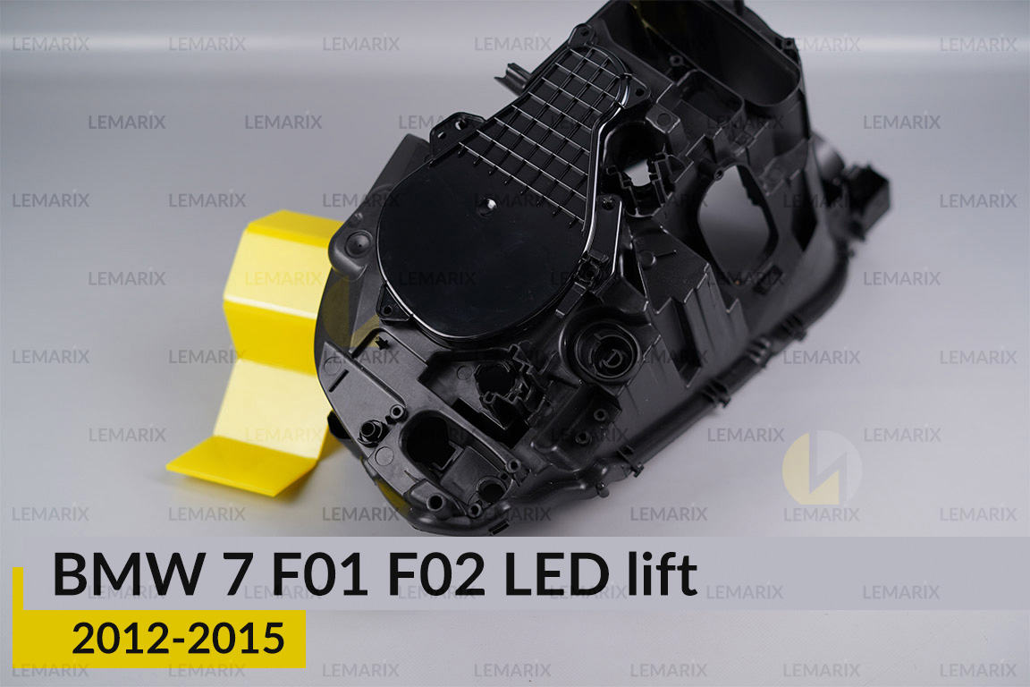 Кришка ковпак заглушка фари BMW 7 F01 F02 LED (2012-2015) рест права