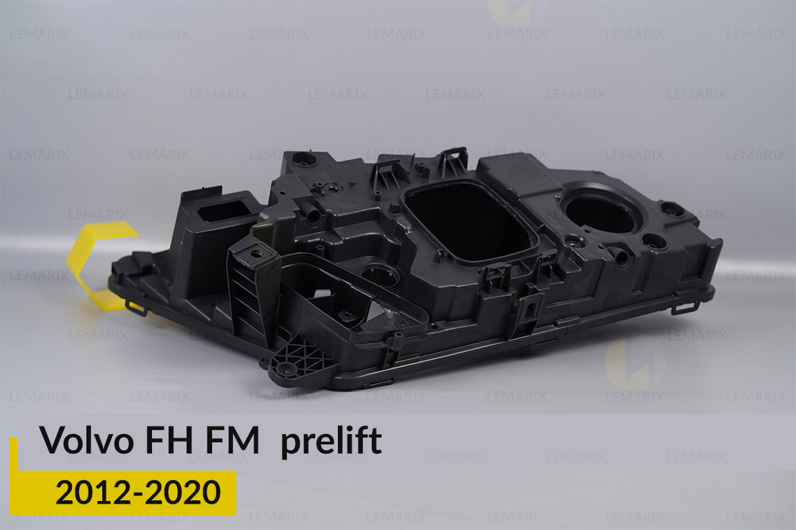 Корпус фари Volvo FH FM (2012-2020) дорест правий