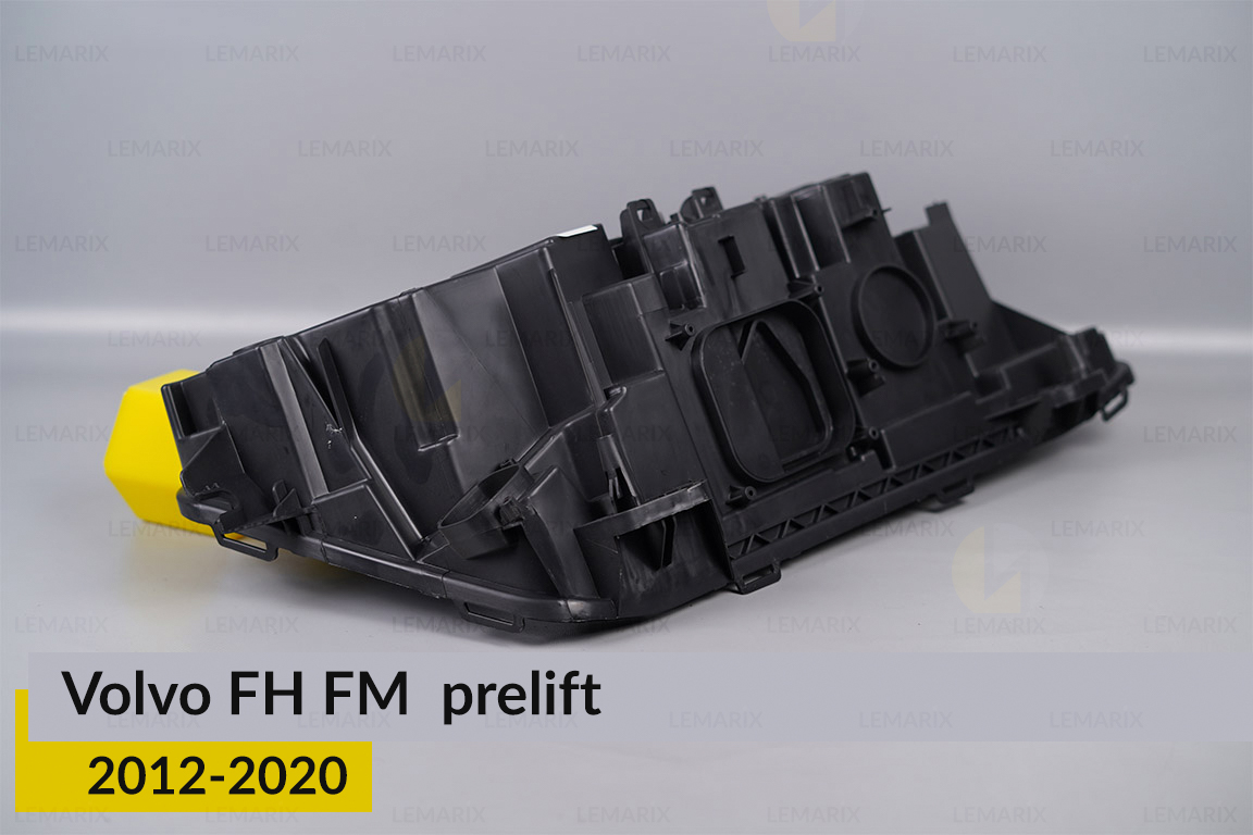 Корпус фари Volvo FH FM (2012-2020) дорест правий