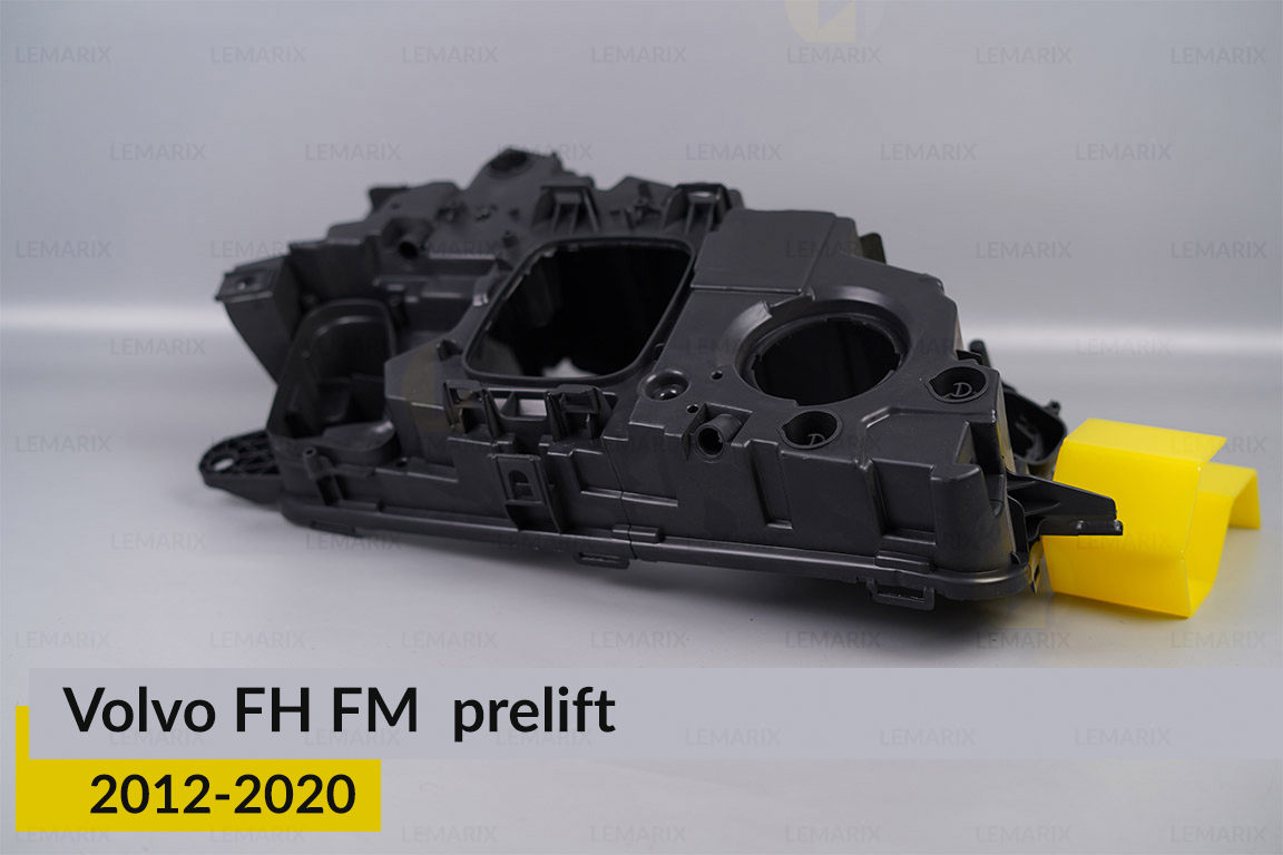 Корпус фари Volvo FH FM (2012-2020) дорест правий