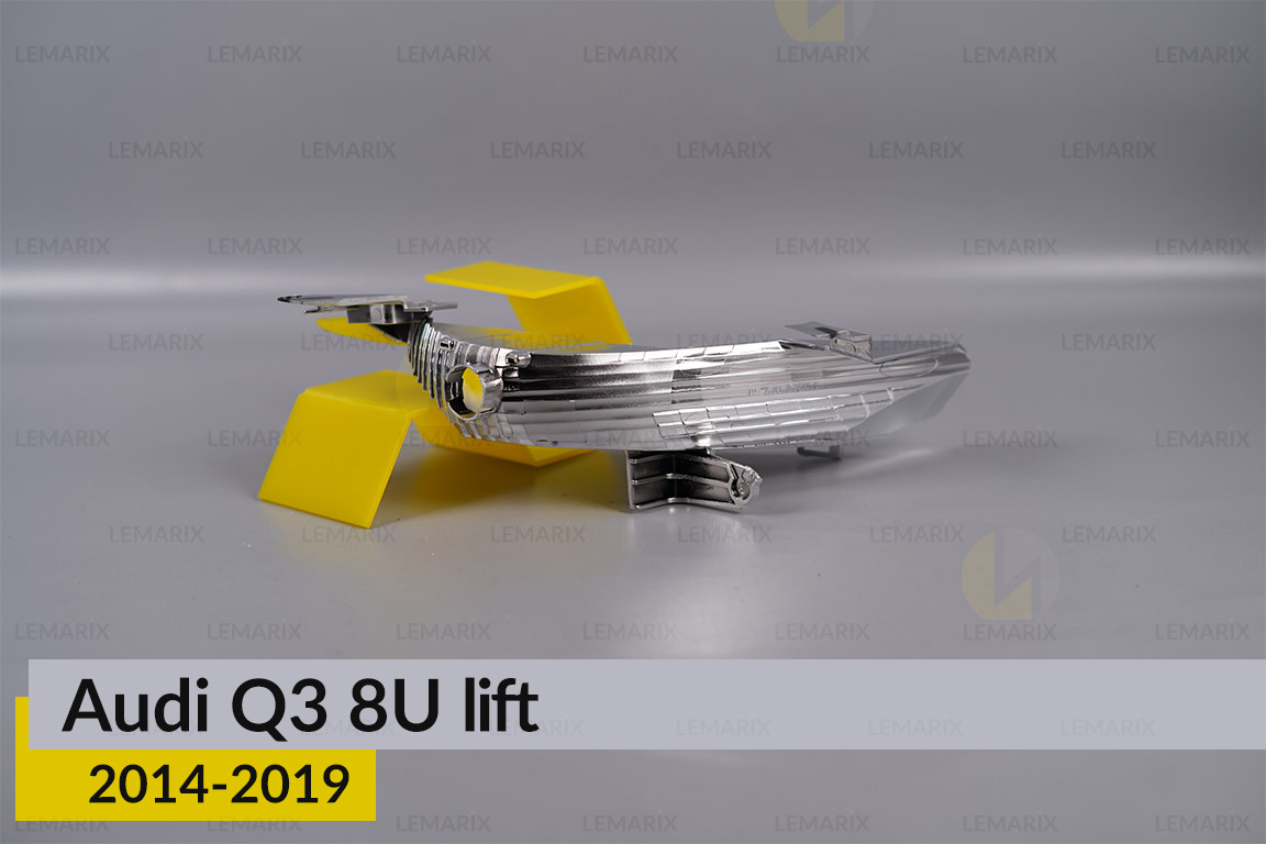 Хромована маска світлорозсіювача Audi Q3 8U (2014-2019) рест ліва