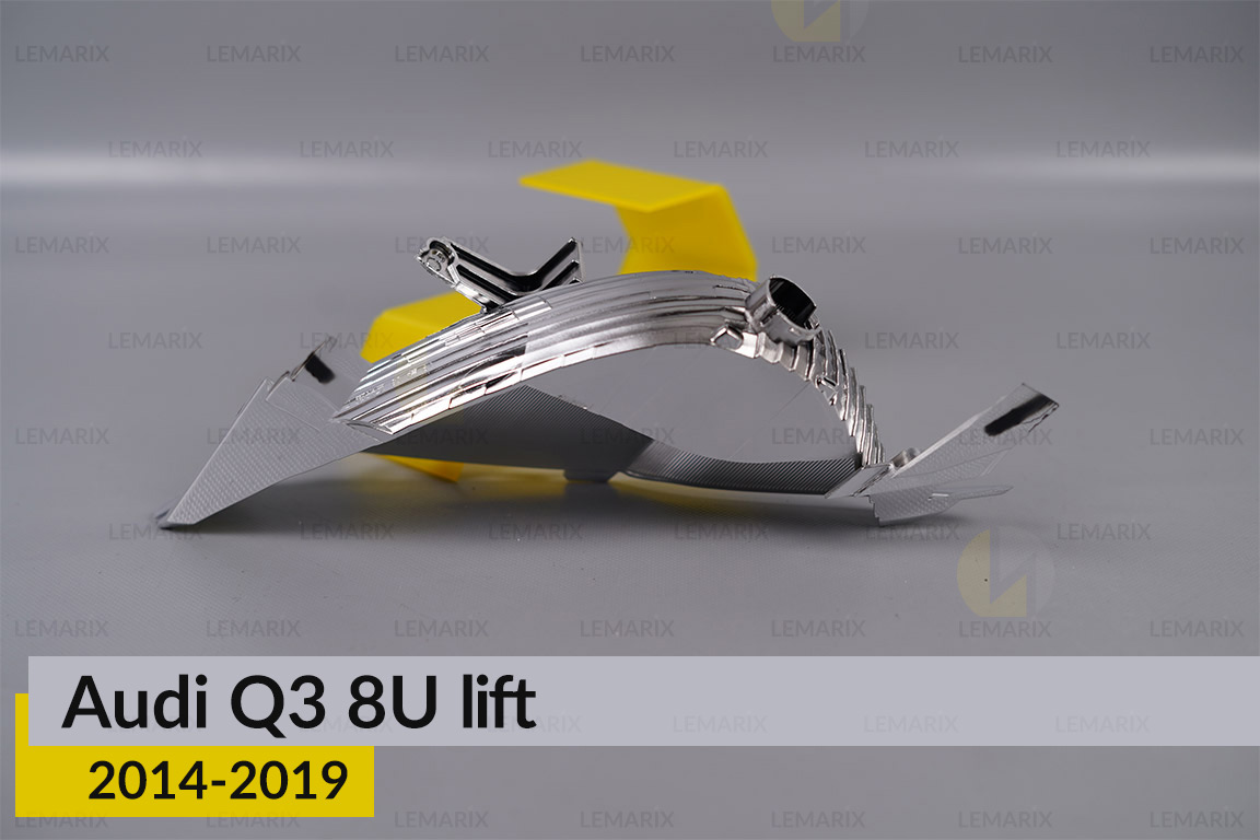 Хромована маска світлорозсіювача Audi Q3 8U (2014-2019) рест ліва