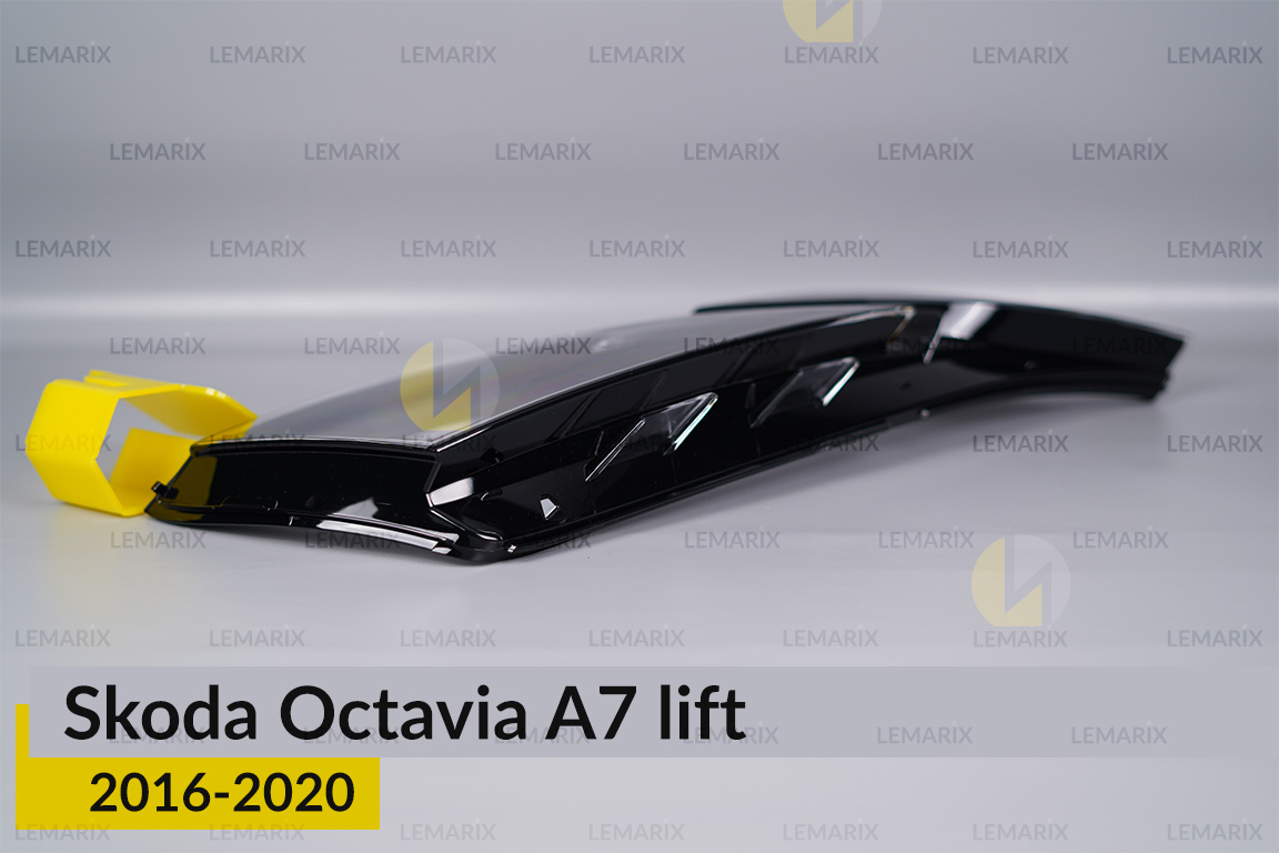 Скло фари Skoda Octavia A7 (2016-2020) рест праве