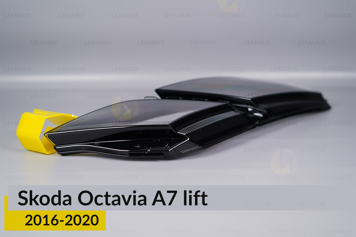 Скло фари Skoda Octavia A7 (2016-2020) рест праве
