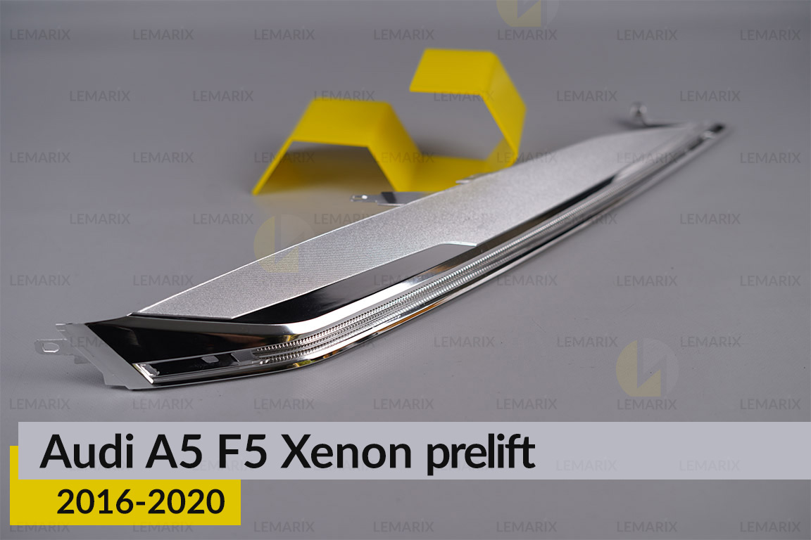 Хромована декоративна маска під світловод Audi A5 F5 Xenon (2016-2020) дорест права