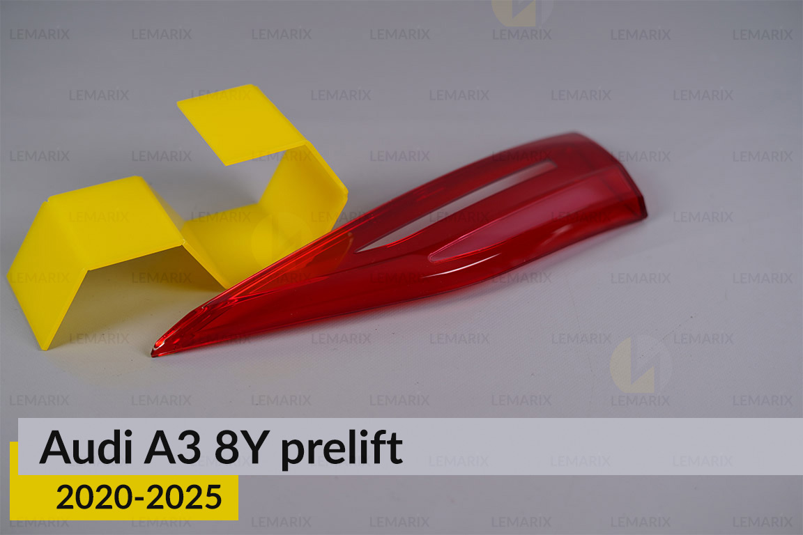 Скло заднього ліхтаря внутрішнє в кришці багажника Audi A3 8Y (2020-2026) дорест праве
