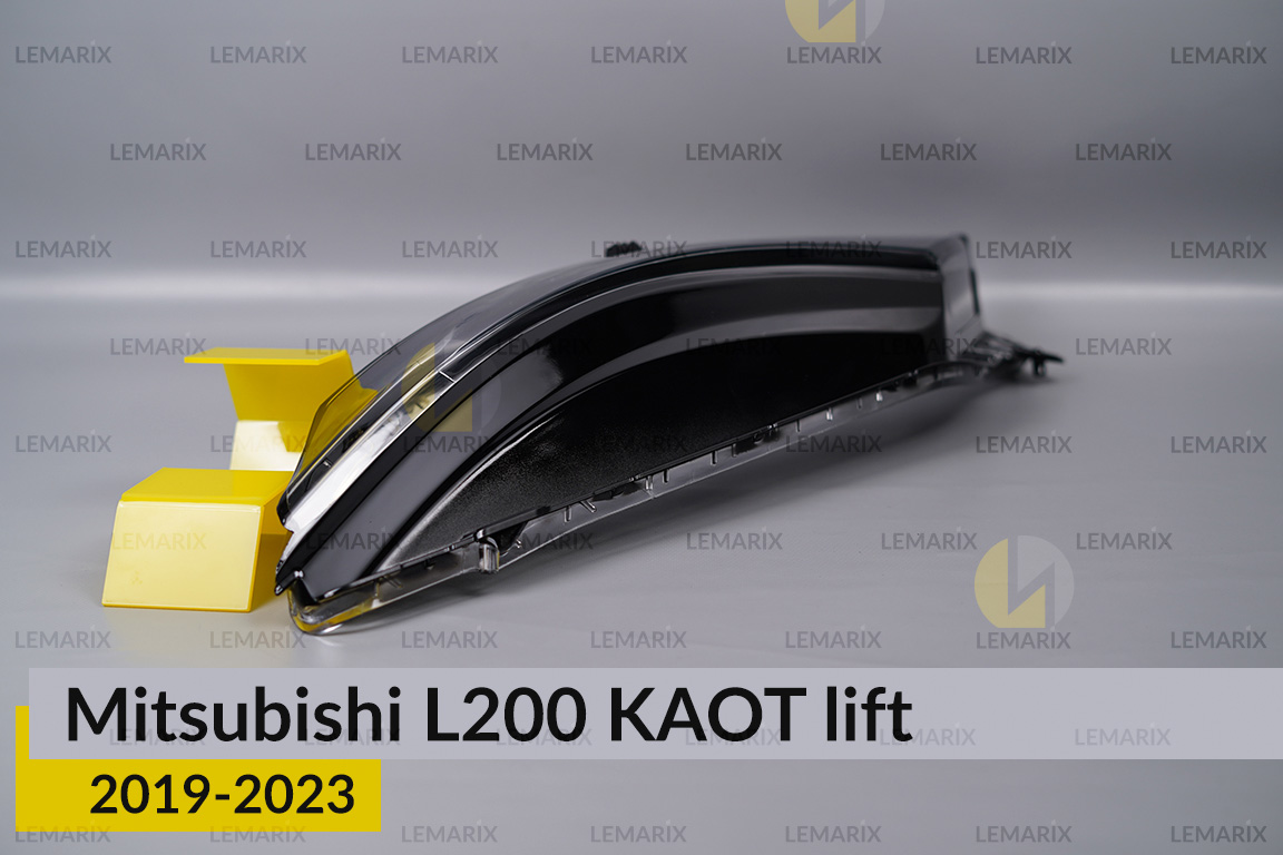 Скло фари Mitsubishi L200 KAOT (2019-2023) рест ліве