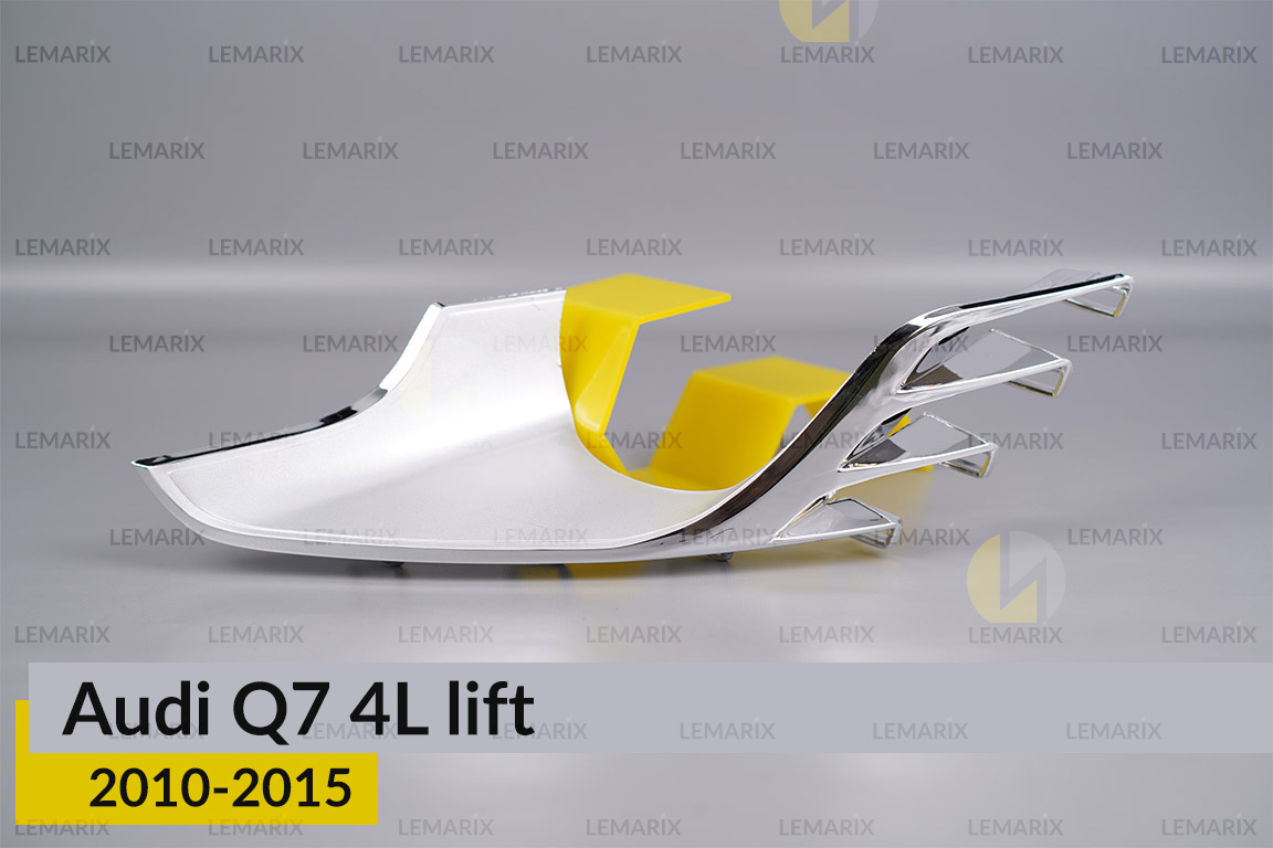 Хромована декоративна маска середня Audi Q7 4L (2010-2015) рест ліва