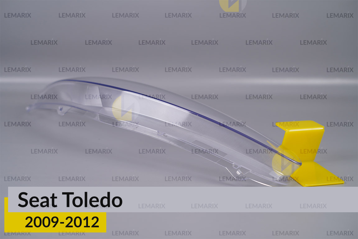 Скло фари Seat Toledo (2009-2012) праве