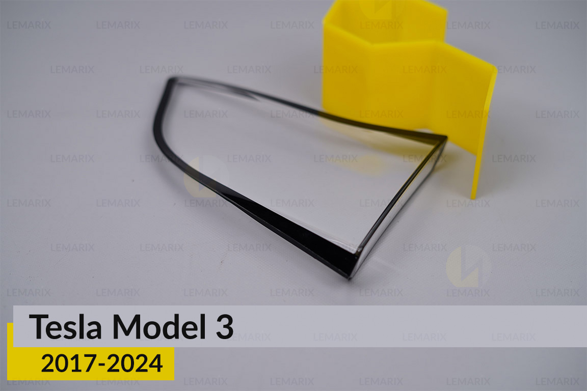 Скло заднього ліхтаря внутрішнє в кришці багажника Tesla Model 3 (2017-2024) ліве