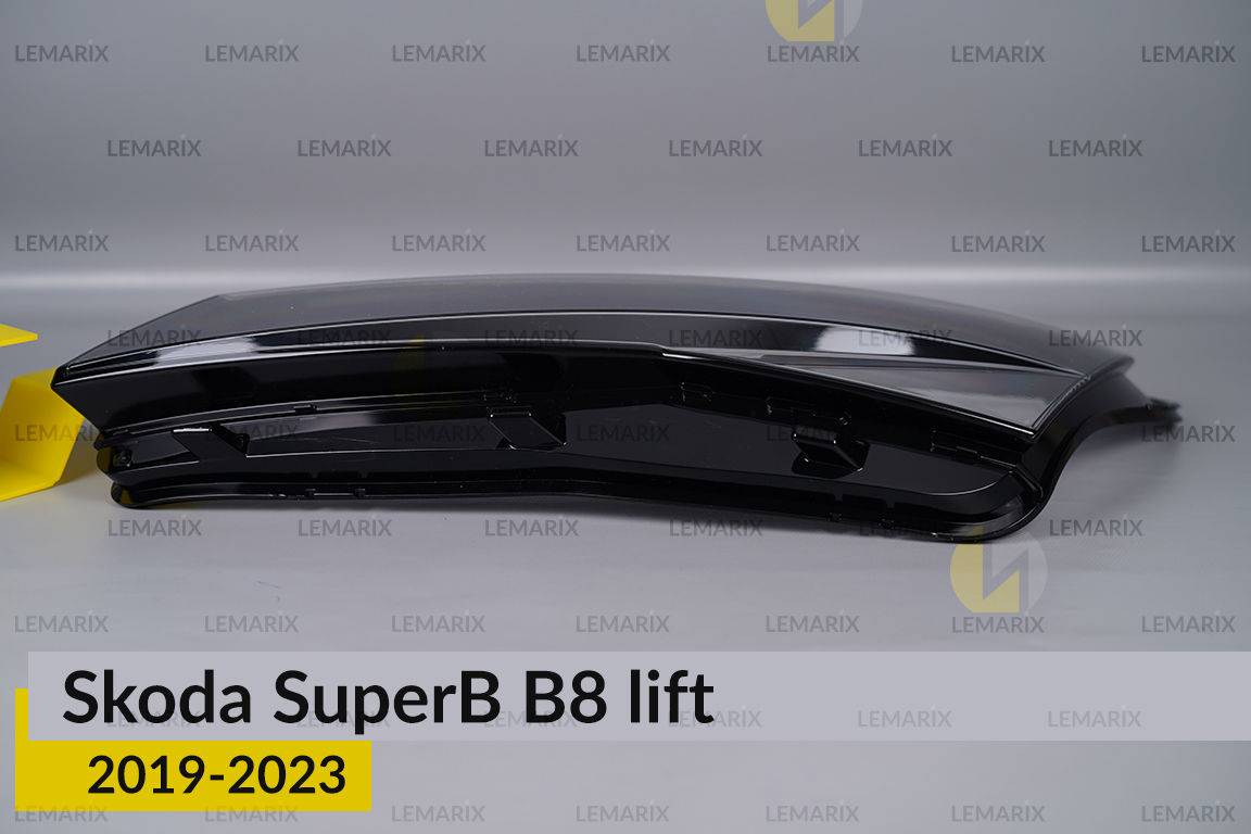 Скло фари Skoda SuperB B8 China (2019-2023) рест ліве