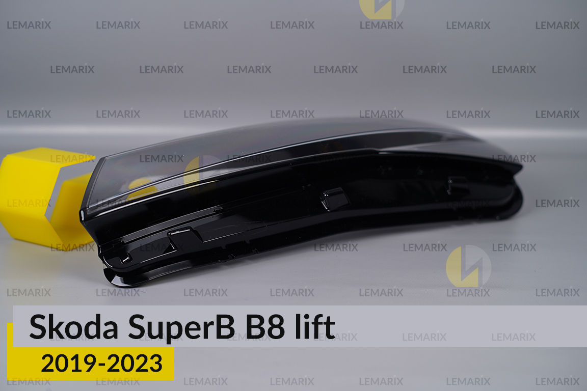 Скло фари Skoda SuperB B8 China (2019-2023) рест ліве