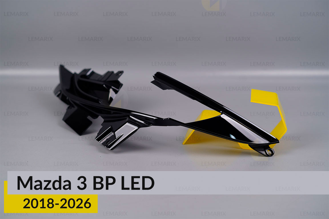 Декоративна маска Mazda 3 BP LED (2018-2026) ліва