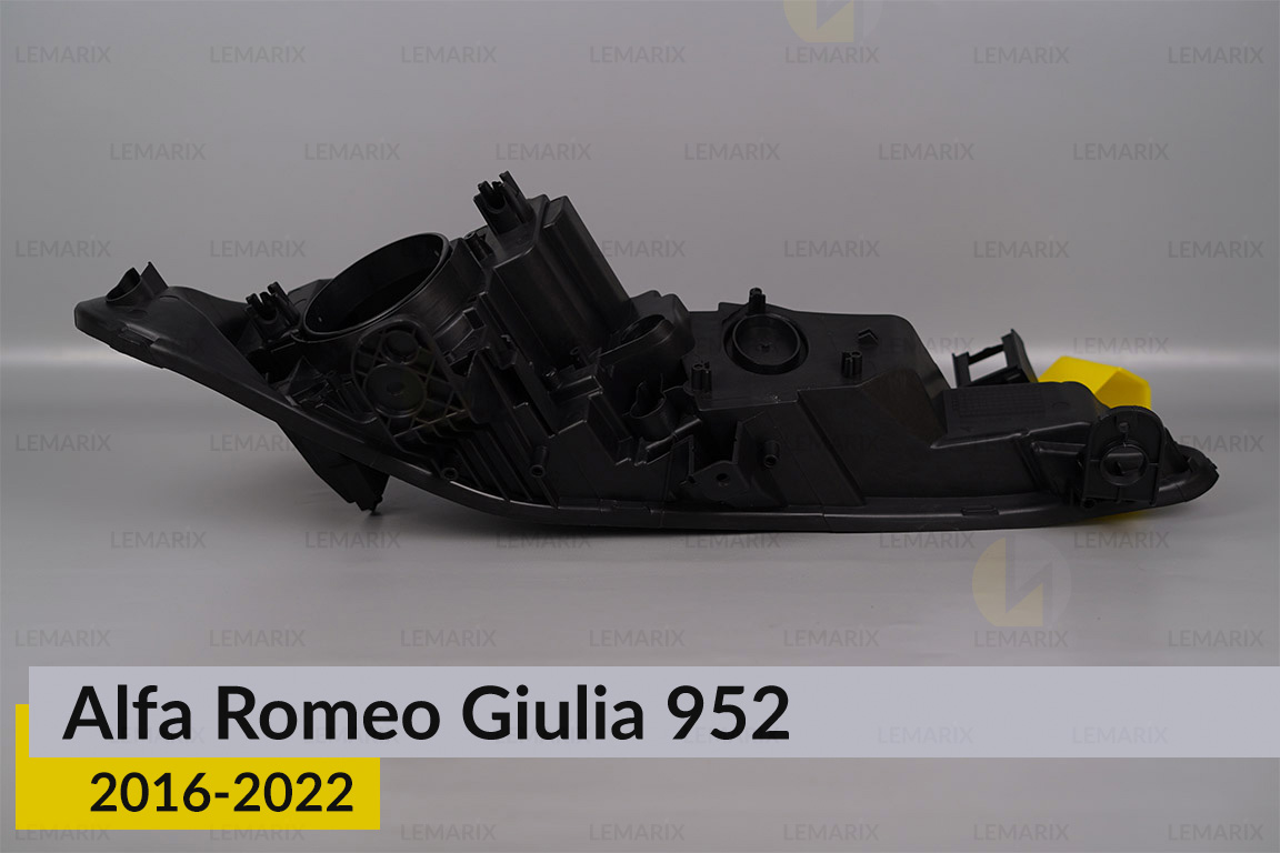 Корпус фари Alfa Romeo Giulia 952 (2016-2023) дорест правий