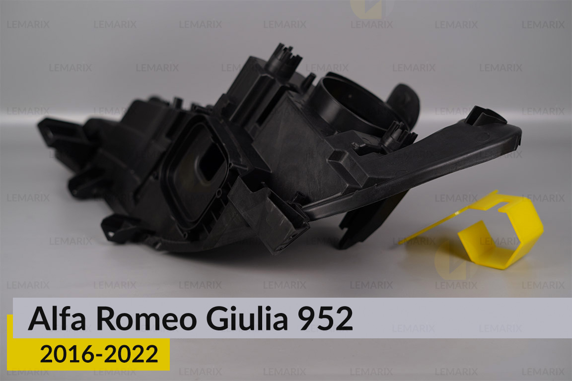 Корпус фари Alfa Romeo Giulia 952 (2016-2023) дорест правий