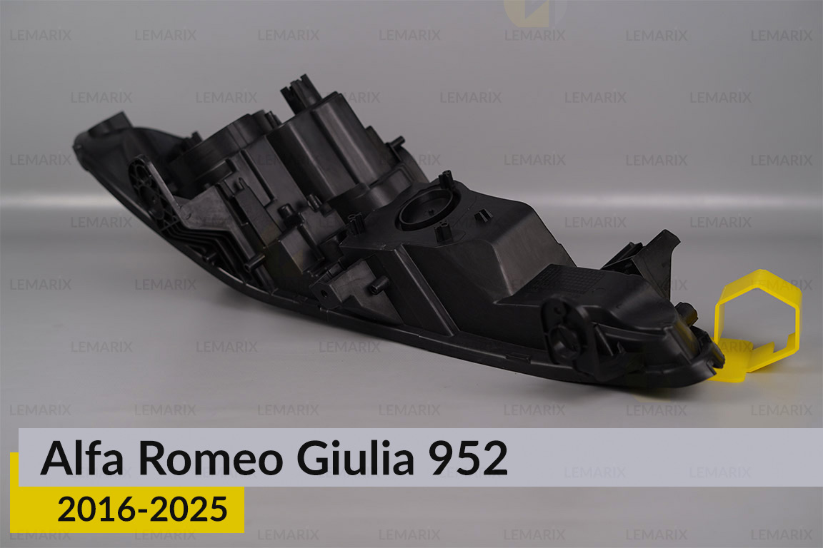 Корпус фари Alfa Romeo Giulia 952 (2016-2023) дорест правий