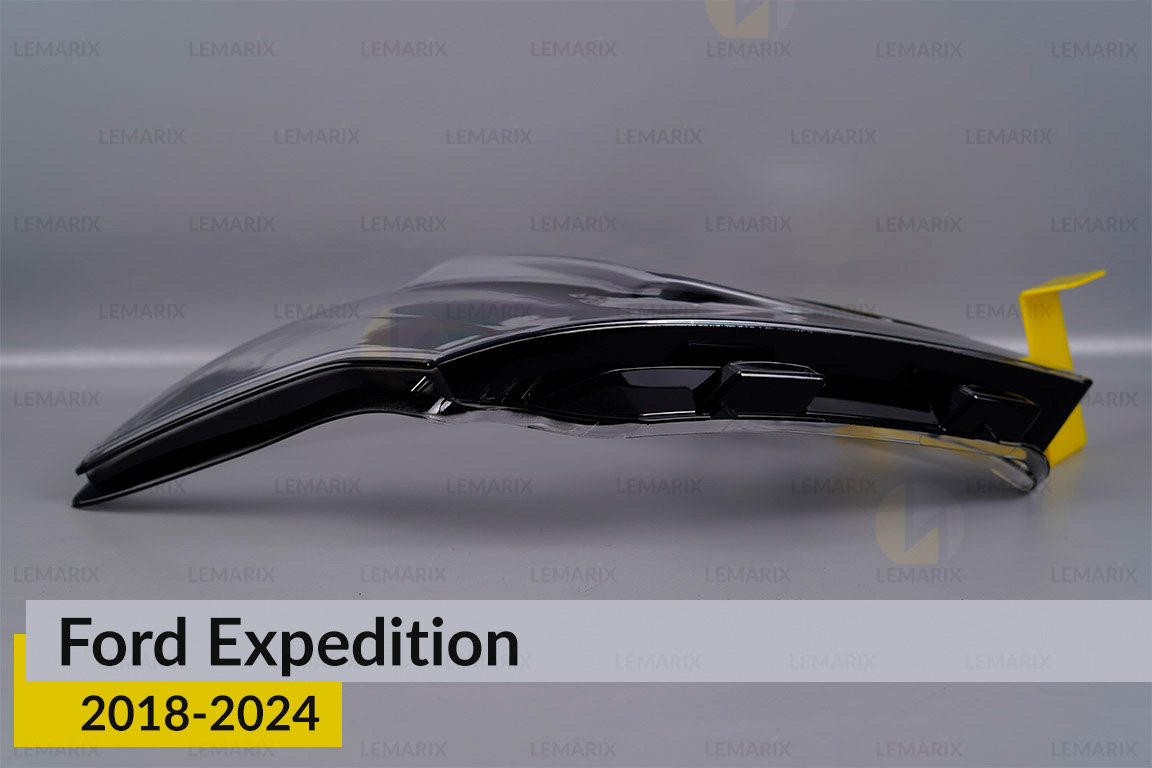 Скло фари Ford Expedition (2018-2024) праве