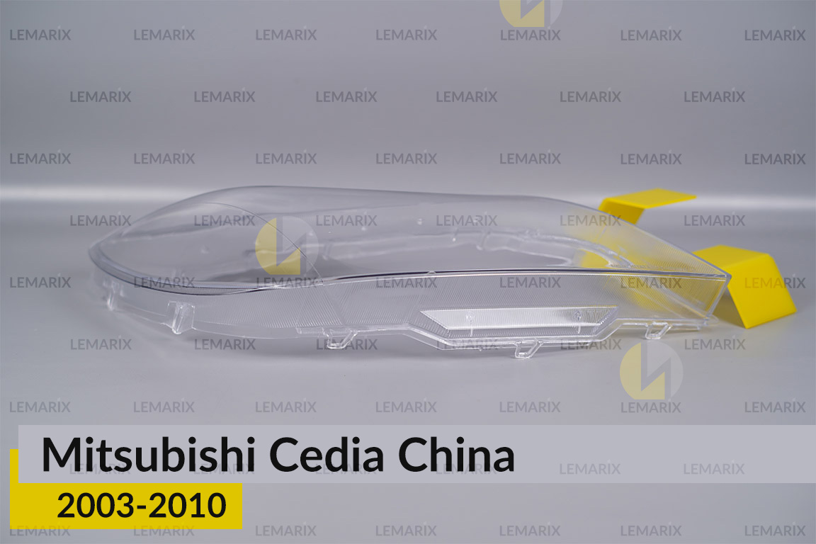 Скло фари Mitsubishi Cedia China (2003-2010) праве
