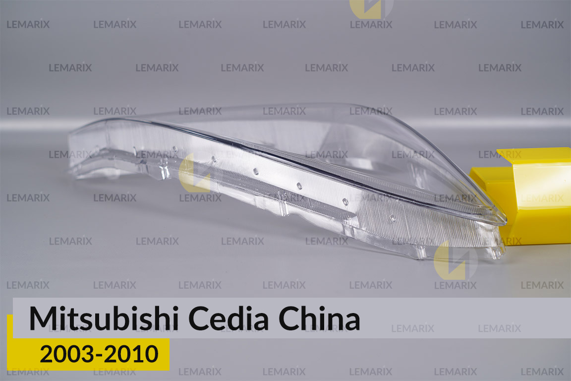 Скло фари Mitsubishi Cedia China (2003-2010) праве