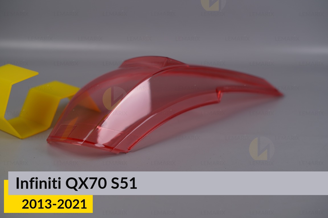 Скло заднього ліхтаря зовнішнє в крилі Infiniti QX70 S51 (2013-2021) ліве